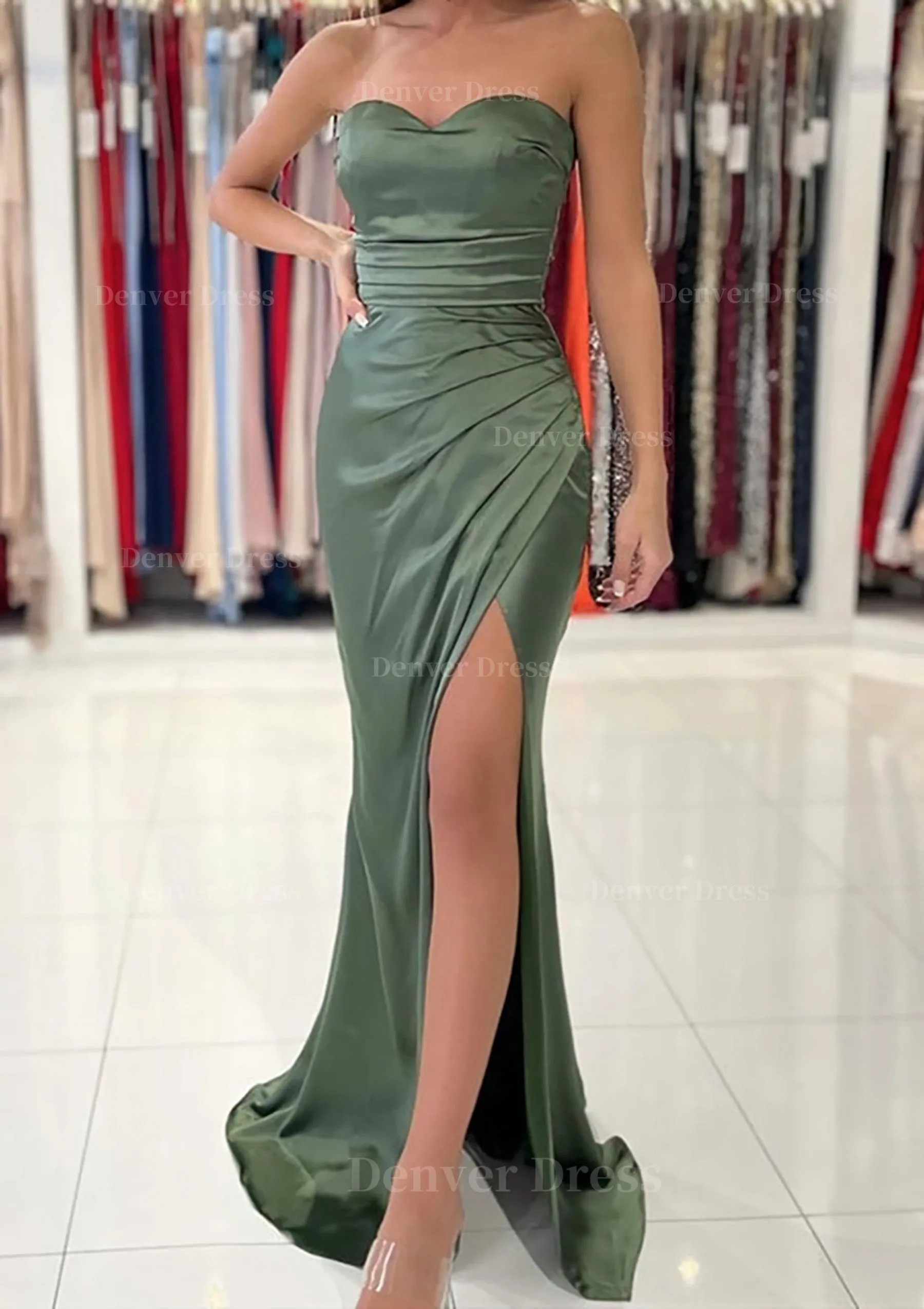 Sheath/Column Sweetheart Sleeveless Charmeuse Long/Floor-Length Prom Dress With Pleated Split